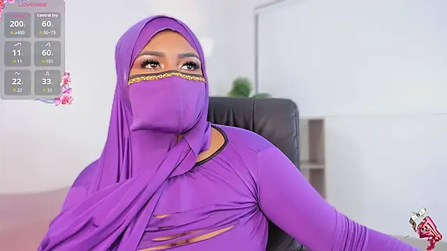 yasmin elite online show from November 11, 2025, 10:15 am