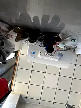 Liqinqin online show from November 13, 2025, 3:16 am