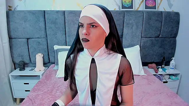 Snapshot of Astrid_Velle chatting on October 31, 2025, 3:40 am Astrid Velle online show from October 31, 2025, 3:40 am