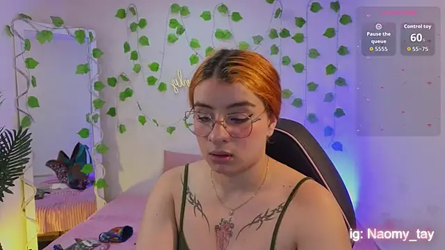 Naomy tay1 online show from September 13, 2025, 3:17 am