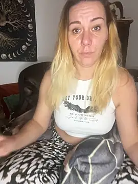 Sidney Rockz online show from November 25, 2025, 2:06 pm