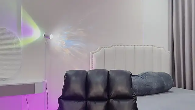 Snapshot of _Dorry_ chatting on November 26, 2025, 4:41 pm Dorry online show from November 26, 2025, 4:41 pm