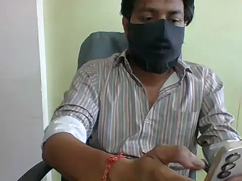 Snapshot of autophile-indian chatting on September 16, 2025, 10:38 am autophile-indian online show from September 16, 2025, 10:38 am