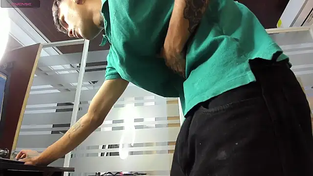 Thiago twink online show from September 23, 2025, 12:41 pm