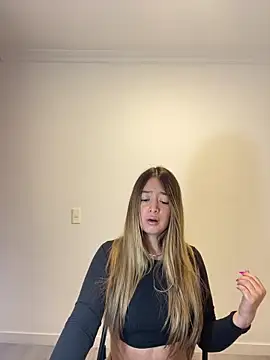 Zara Ross online show from October 25, 2025, 12:13 pm