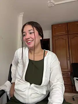 lana rousse01 online show from October 10, 2025, 3:11 pm