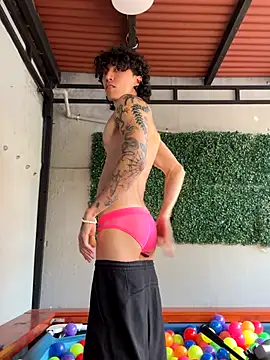 felix  star online show from December 3, 2025, 9:35 pm