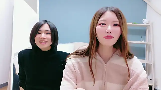 Snapshot of Reto-sama chatting on December 2, 2025, 1:39 pm Reto-sama online show from December 2, 2025, 1:39 pm