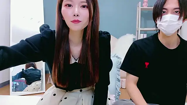 Snapshot of Reto-sama chatting on December 5, 2025, 11:08 am Reto-sama online show from December 5, 2025, 11:08 am