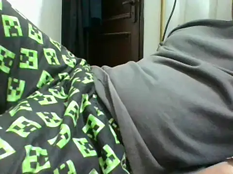 7 INCH MONSTER online show from December 1, 2025, 8:19 am