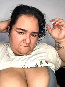 Snapshot of Mariana_cooper_07 chatting on November 24, 2025, 9:03 pm Mariana cooper 07 online show from November 24, 2025, 9:03 pm