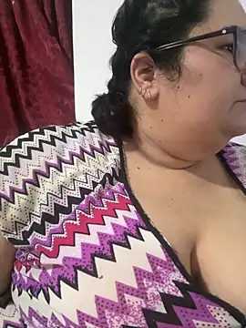 Snapshot of Mariana_cooper_07 chatting on December 4, 2025, 6:27 pm Mariana cooper 07 online show from December 4, 2025, 6:27 pm