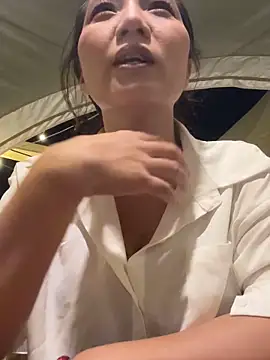 Snapshot of Dujuan-d chatting on October 14, 2025, 2:29 pm Dujuan-d online show from October 14, 2025, 2:29 pm