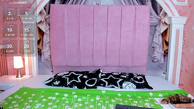 Snapshot of mishell_lovely chatting on November 6, 2025, 1:12 pm mishell lovely online show from November 6, 2025, 1:12 pm