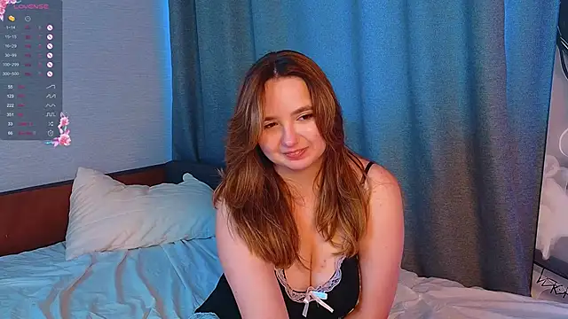 Snapshot of LucilleMcBride chatting on September 12, 2025, 8:25 am LucilleMcBride online show from September 12, 2025, 8:25 am