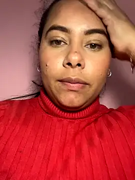 Snapshot of Oskeyli chatting on November 8, 2025, 2:56 am Oskeyli online show from November 8, 2025, 2:56 am