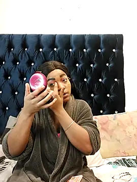 SultryCocoBabe online show from September 28, 2025, 2:33 pm