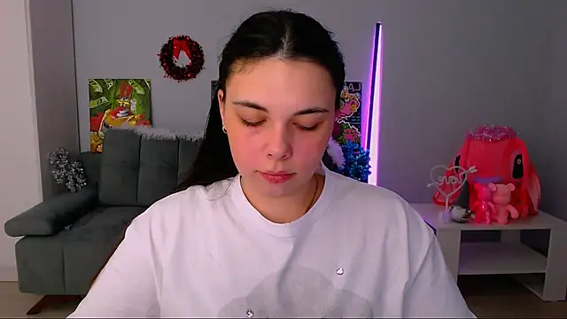 queenofthesense  online show from November 21, 2025, 10:14 am