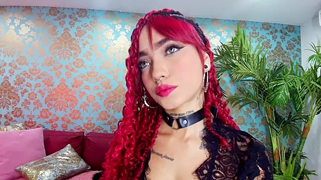 salem rose online show from November 3, 2025, 7:37 pm