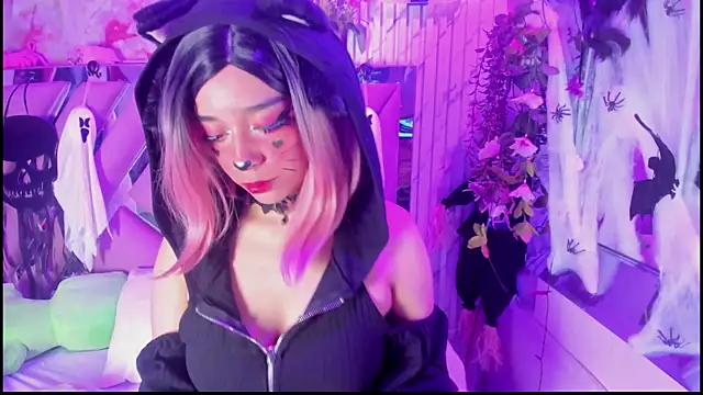 Akane Hikari  online show from October 20, 2025, 5:30 am