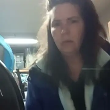 petalsexy online show from December 5, 2025, 8:38 pm