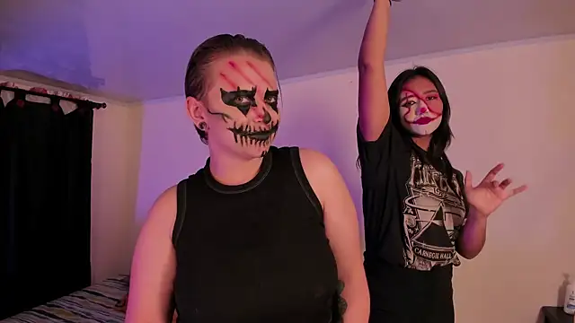 Snapshot of CrazyCakes_ chatting on October 31, 2025, 6:58 am CrazyCakes  online show from October 31, 2025, 6:58 am