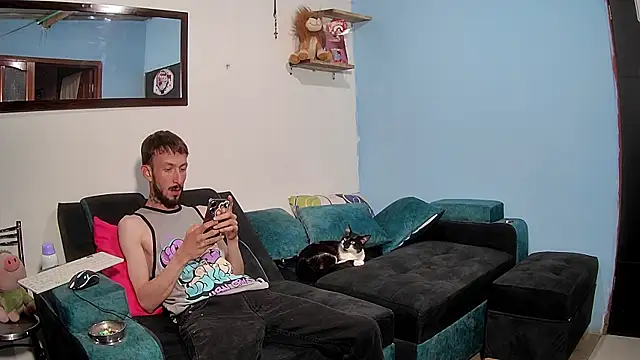 tom-y-alexa online show from October 5, 2025, 1:04 am