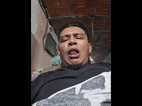 Snapshot of jordison420 chatting on October 29, 2025, 2:14 am jordison420 online show from October 29, 2025, 2:14 am