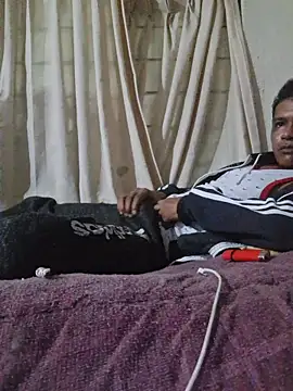 Snapshot of jordison420 chatting on November 10, 2025, 4:55 am jordison420 online show from November 10, 2025, 4:55 am