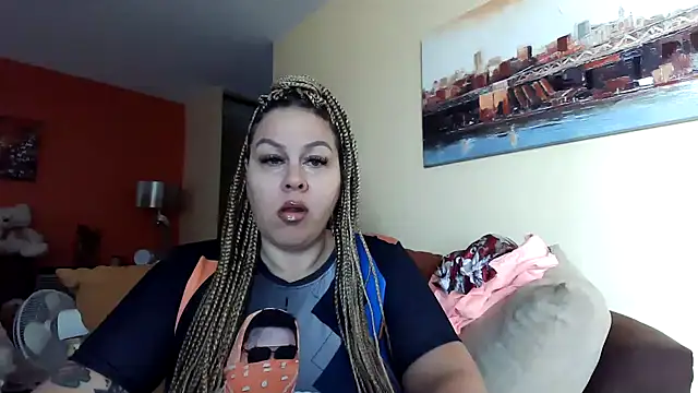 Snapshot of number1slut chatting on December 17, 2024, 4:11 pm number1slut online show from December 17, 2024, 4:11 pm