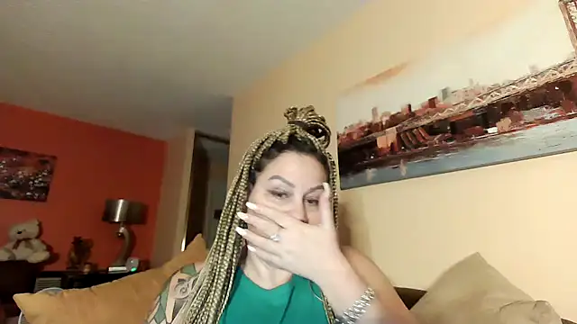 Snapshot of number1slut chatting on January 2, 2025, 4:20 am number1slut online show from January 2, 2025, 4:20 am