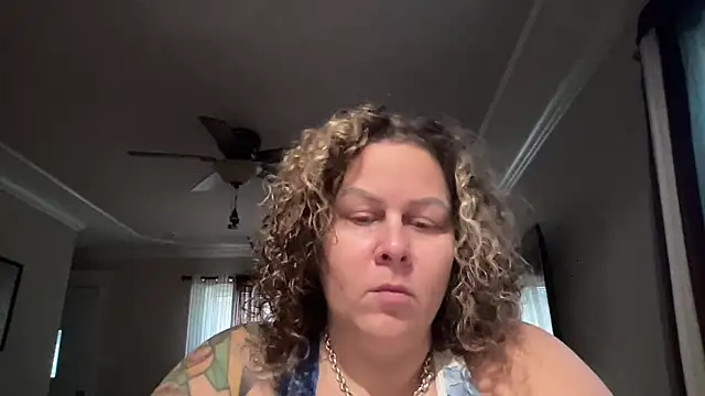 number1slut online show from October 29, 2025, 6:53 pm