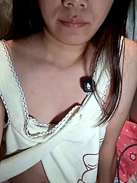 Snapshot of hihiakiko chatting on December 14, 2025, 3:50 pm hihiakiko online show from December 14, 2025, 3:50 pm