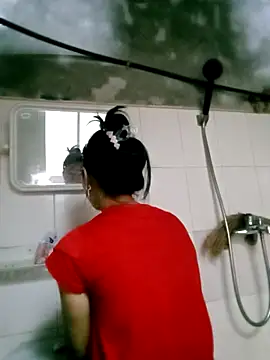 Phuongphuongg online show from September 21, 2025, 8:05 am