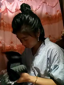 Phuongphuongg online show from September 23, 2025, 1:30 am