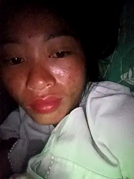 Phuongphuongg online show from October 9, 2025, 9:46 pm