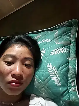 Phuongphuongg online show from October 19, 2025, 1:01 pm