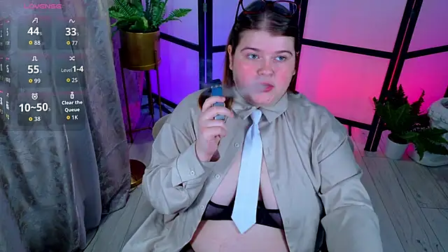 Mia Ray online show from November 22, 2025, 7:46 pm