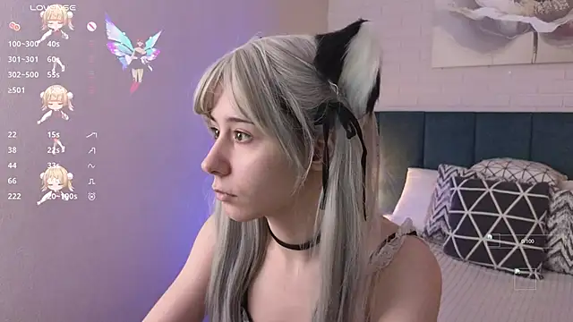 meomeee online show from October 8, 2025, 4:26 pm