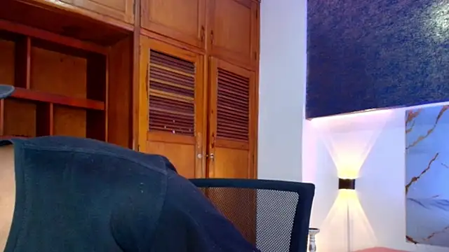 Snapshot of muller_asher chatting on September 9, 2025, 5:18 am muller asher online show from September 9, 2025, 5:18 am