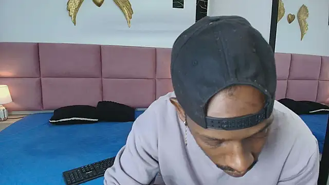 Snapshot of muller_asher chatting on September 12, 2025, 5:18 am muller asher online show from September 12, 2025, 5:18 am