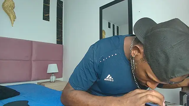 Snapshot of muller_asher chatting on September 21, 2025, 3:30 am muller asher online show from September 21, 2025, 3:30 am