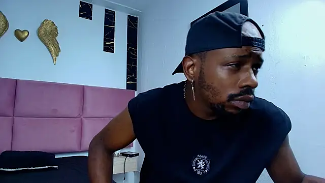 Snapshot of muller_asher chatting on October 26, 2025, 3:23 am muller asher online show from October 26, 2025, 3:23 am