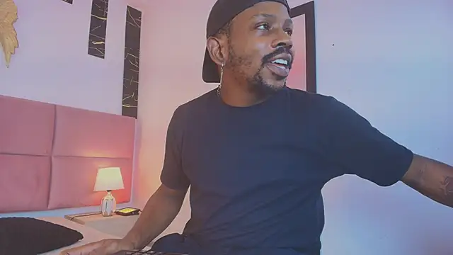 Snapshot of muller_asher chatting on November 3, 2025, 4:25 am muller asher online show from November 3, 2025, 4:25 am