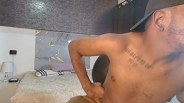 Snapshot of muller_asher chatting on November 25, 2025, 3:39 am muller asher online show from November 25, 2025, 3:39 am