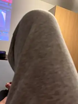 Snapshot of tashaninlife chatting on November 5, 2025, 12:43 am tashaninlife online show from November 5, 2025, 12:43 am