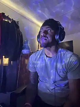 tyrek5051 online show from November 29, 2025, 1:58 pm