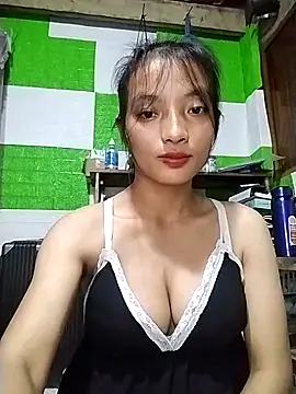 tdtd98 online show from September 12, 2025, 3:23 pm