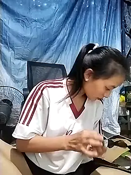 tdtd98 online show from October 13, 2025, 3:34 pm