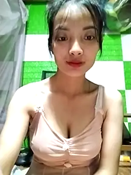 tdtd98 online show from October 27, 2025, 5:28 pm